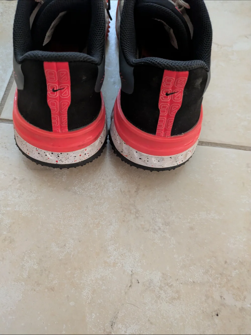 Men's Nike White, Coral and Black Running Shoes